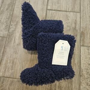 Pottery Barn Kids Sherpa Booties Navy Size 10-12 Slipper Socks NEW Cozy Winter